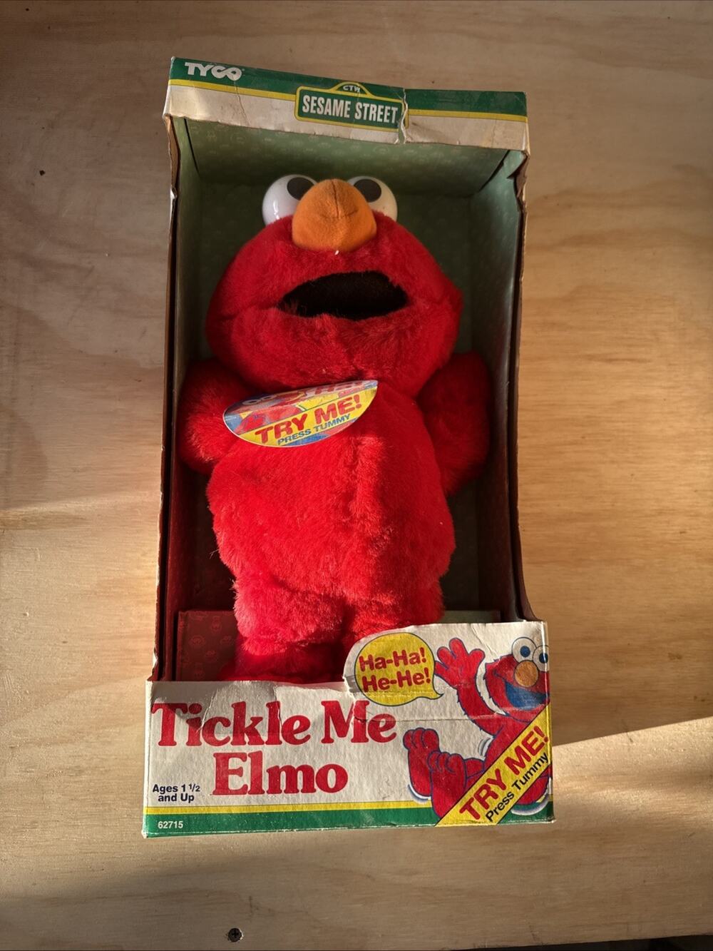 Vintage 1996 Tickle Me Elmo Original Tyco Sesame Street NEW In Box 62715